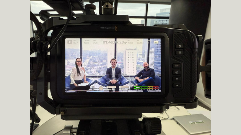 Ao abordar o papel das unidades básicas de saúde no SUS, Ian dos Anjos Cunha destaca a importância da atenção primária como porta de entrada e base do cuidado permanente.