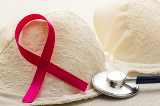 Vinicius Tadeu Sattin Rodrigues explora como a inteligência artificial na mamografia eleva a precisão na detecção do câncer de mama.