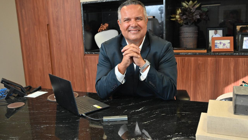 A impermeabilização em estruturas enterradas é essencial para evitar infiltrações e danos estruturais. Elmar Juan Passos Varjão Bomfim esclarece os principais cuidados técnicos nesse processo.